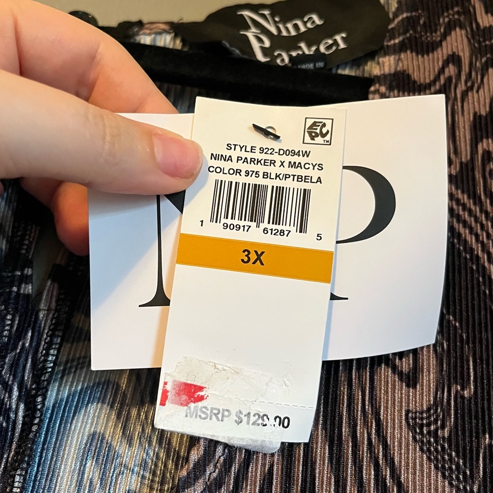 NWT Nina Parker 3X Womens Black Swirl Plus Keyhole Pleated Maxi Dress Ret $129! - Picture 7 of 16